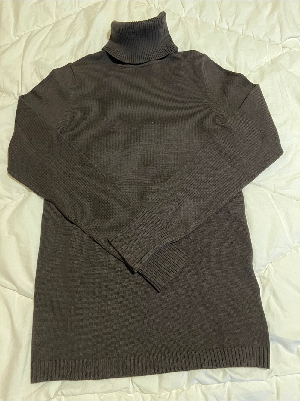 GAP Women's Dark Brown Turtleneck Sweater